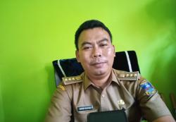 Bantu Warga Kurang Mampu Melalui Program Bedah Rumah, Imron Ruhyadi Camat Anyar Apresiasi KBSI