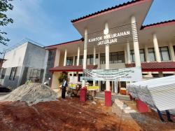 Progres Renovasi Kantor Kelurahan Jatijajar sudah Mencapai 60 Persen