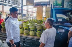 Dikeluhkan Langka oleh Warga, Bobby Nasution Sidak Pangkalan Gas di Kota Medan