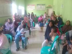 Cegah Stunting, Ratusan Anak di Ciasem Subang Dapat Bantuan Pangan Pemerintah