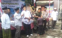 Peduli Anak Yatim dan Dhuafa, Danramil 0602-12 Ciomas Apresiasi Kades Cemplang