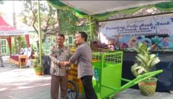 PHE TEJ Salurkan Bantuan Fasilitas Pengelolaan Sampah, Dukung Peningkatan Sekolah dan Pesantren