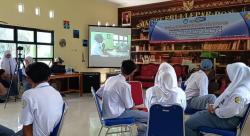 Dorong Kreatifitas Peserta Didik, SMANSA Lepar Pongok Gelar Workshop Broadcasting dan Film Pendek