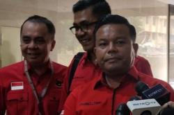 PDIP Laporkan Pengamat Politik Rocky Gerung ke Bareskrim Polri