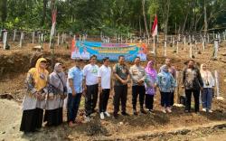 Kelurahan Lebak Gede  Pulomerak Lounching Program Inovasi Wisata Kampung Tani Kreatif Buah Naga