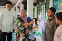 Peringati Bulan Muharam dan HUT RI, Bupati Kustini Salurkan Bantuan Anak Yatim dari Baznas Sleman