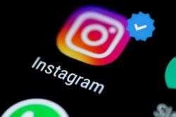 Jual Centang Biru Rp150 Ribu per Bulan, Instagram Raup Rp10 Miliar Sehari