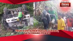 VIDEO: Kecelakaan Hari Ini, Truk Kontainer Masuk Jurang di Gentong Tasikmalaya, Satu Orang Tewas