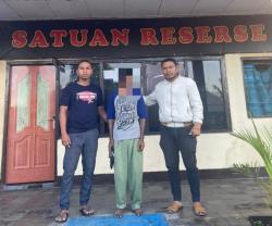 PNS Kepala Dinas di Alor Cabuli 5 Bocah Sambil Tonton Video Porno di Handphone