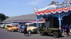 Mobil F1 Hingga Mobil Menteri Era Soekarno Dipamerkan di Rallytage Fun Rally in Heritage Solo: