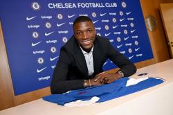 Moises Caicedo Resmi Gabung Chelsea, Jadi Pemain termahal Chelsea!