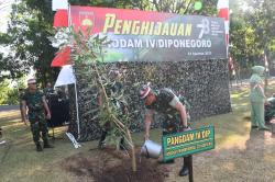 TNI Kodam IV/Diponegoro Tanam Tabebuya, Bunga Cantik Mirip Sakura