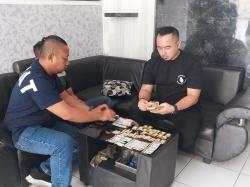 Granat Cianjur Amankan Ratusan Butir Pil Terlarang Satu Orang Pengedar Diserahkan ke Polisi