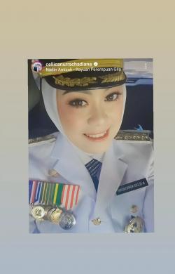 Pesona Bupati Cellica Nurachadiana Bagai Barbie Berpakaian Dinas di HUT RI ke-78