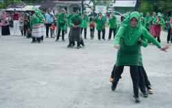 Lomba Sehat dan Kreasi, Cara Seru Persit di Abdya Semarakan HUT RI Ke 78