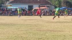 Sindanglaut FC Juarai Turnamen Sepak Bola di Kegiatan HUT RI