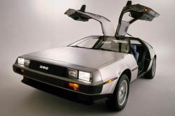 Mengenang Mobil Futuristik dalam Film Back to the Future: DeLorean DMC-12