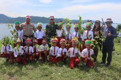 Peduli Penghijauan, Polres Kepulauan Yapen Tanam Ribuan Bibit Pohon