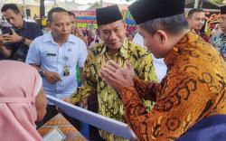 Bupati Deliserdang Serahkan Santunan Kematian ke Bilal Mayit yang Dilindungi BPJS Ketenagakerjaan