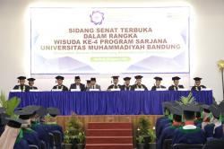 UM Bandung Gelar Wisuda ke-4, Ini Pesan Rektor