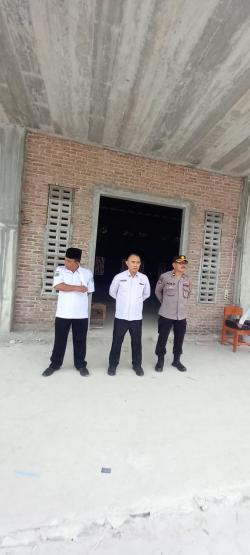 Foto Kegiatan Personil Polsek Pringsewu Kota di MAN 1 Pringsewu Terkait Menjaga Kamtibmas