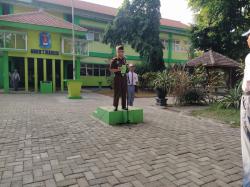 Kajari Kota Madiun Dukung Pembentukan Generasi Emas melalui Kegiatan Jaksa Masuk Sekolah