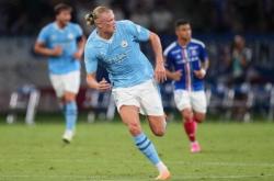 Erling Haaland Pemain Terbaik Eropa 2022/2023