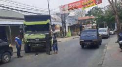 Kecelakaan Hari Ini di Tangerang Selatan, 2 Truk Dump Laga Banteng di Setu Jelang Subuh