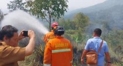 Damkar Cianjur Imbau Warga Jangan Buang Puntung Rokok Sembarangan, Begini Dampaknya