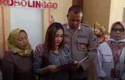 Buntut Video Viral Seleb TikTok Bentak Siswi Magang, Menangis Minta Maaf Hingga Jabatan Suami Dicopo