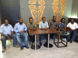 Tanggapi Aksi Demo Sekelompok Orang di Mamteng, Ketua DPRD Tegaskan Dua Orang Asli Papua