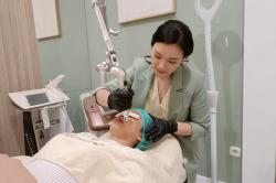 Neuvel Aesthetic and Dental Clinic Buka di Ngagel Jaya Selatan