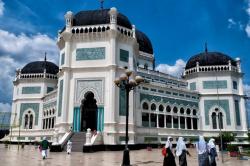 Masjid Raya Al Mashun Medan, Jejak Kejayaan Kesultanan Deli