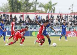 Rafael Rodrigues Manfaatkan Tendangan Bebas, PSCS Cilacap Tahan Imbang Deltras Sidoarjo 1-1