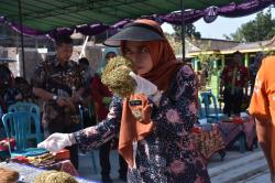 Ketika Ibu Bupati Demak Cium Tembakau, Begini Karakter dan Kelebihannya