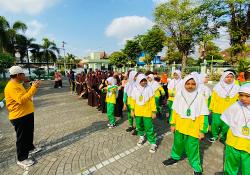 Ibu Iriana Joko Widodo dan Ibu Wury Estu Ma’ruf Amin Akan Dampingi 100 Siswa MI Bermain