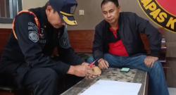 Petugas Lapas Malang Gagalkan Penyelundupan Paket Ganja yang Dilempar, Begini Modusnya