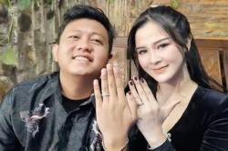 Kabar Bahagia! Bella Bonita Istri Denny Caknan Umumkan Kehamilan Anak Pertama