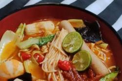 Ini Bahan dan Cara Membuat Tomyam Suki, Bisa untuk Ide Jualan