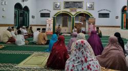 Subuh Kelililing Polsek Cihideung, Ajak Warga Tugujaya Tasikmalaya Jaga Kamtibmas