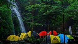 Kunjungi Keindahan Alam Air Terjun Pengantin, Cocok Buat Camping