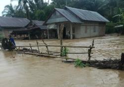 Sungai Bambarimi Meluap, Rendam 50 Rumah Warga