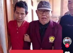 Kisah Inspiratif Kakek 80 Tahun Jadi Mahasiswa Ujian Skripsi Depan Dosen Muda, Netizen: Real Sepuh!