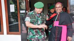 Bertemu Uskup Amboina, Pangdam Pattimura Ajak Tokoh Agama Bekerjasama Membangun Maluku