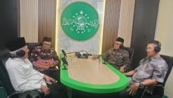 Cucu Hadratusyaikh KH Hasyim Asy'ari Coba Podcats dengan Panglima Santri 2023, Begini Serunya