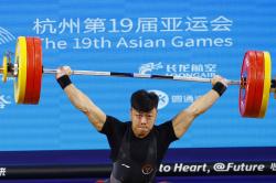 Lifter Kelahiran Makassar Raih Emas Asian Games 2022