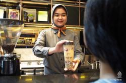 Chatime Atealier bersama Javara Luncurkan 2 Menu Kreasi Kaya Rasa, Hadirkan Cup Bermotif Batik