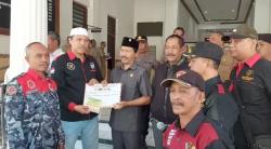 Aliansi LSM Sodorkan Hasil Lomba Video Jalan Rusak, ke DPRD dan Pemkot Probolinggo