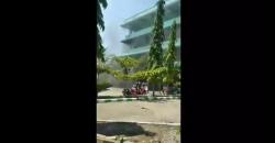 Gudang Penyimpanan Barang Bekas FKM UMI Makassar Terbakar, Mahasiswa Panik Selamatkan Diri