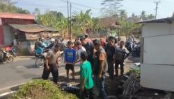 Kecelakaan Beruntun di Jembatan Sungai Pelus Purwokerto, Pengendara Motor Terpelanting ke Sungai